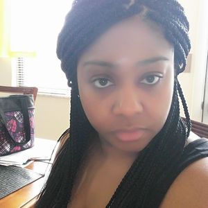 Meet your Posher, Zandra